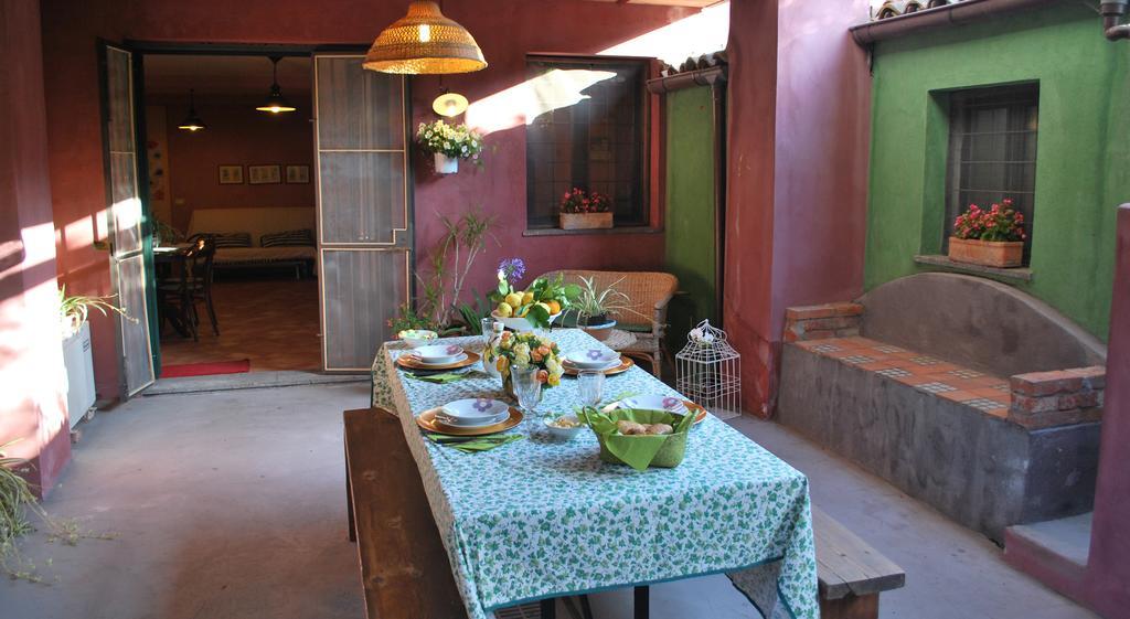 Case Vacanze Fossanave Santa Tecla Habitación foto