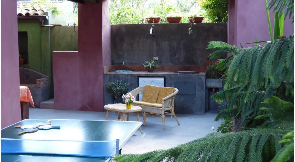 Case Vacanze Fossanave Santa Tecla Habitación foto